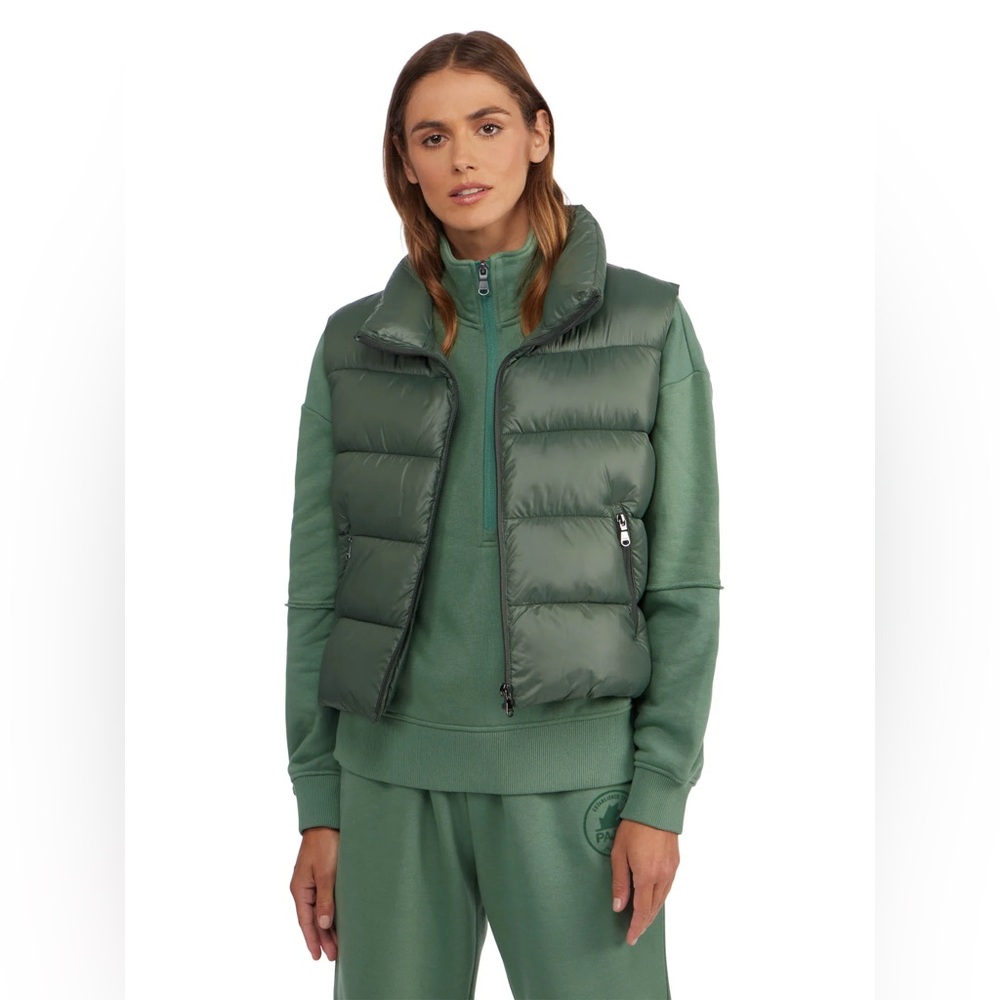 PAJAR VELA LADIES VEST MEDIUM $399